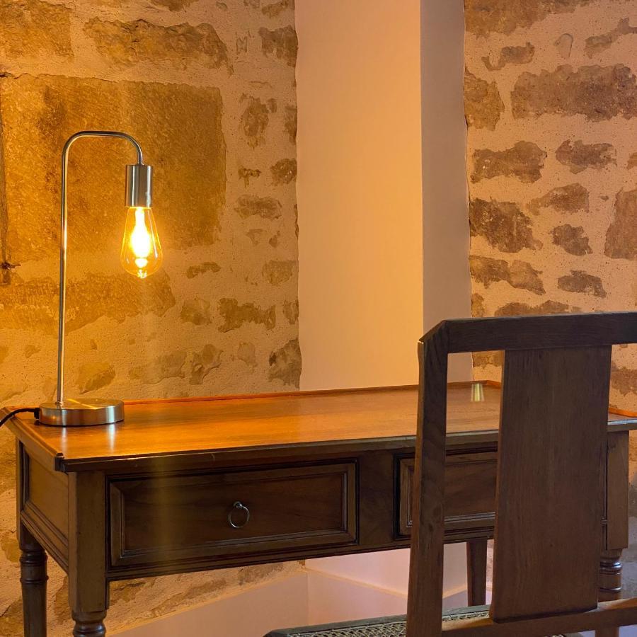 La Closerie De Gigny Maison Templiere Avec Piscine,Jacuzzi Exterior foto